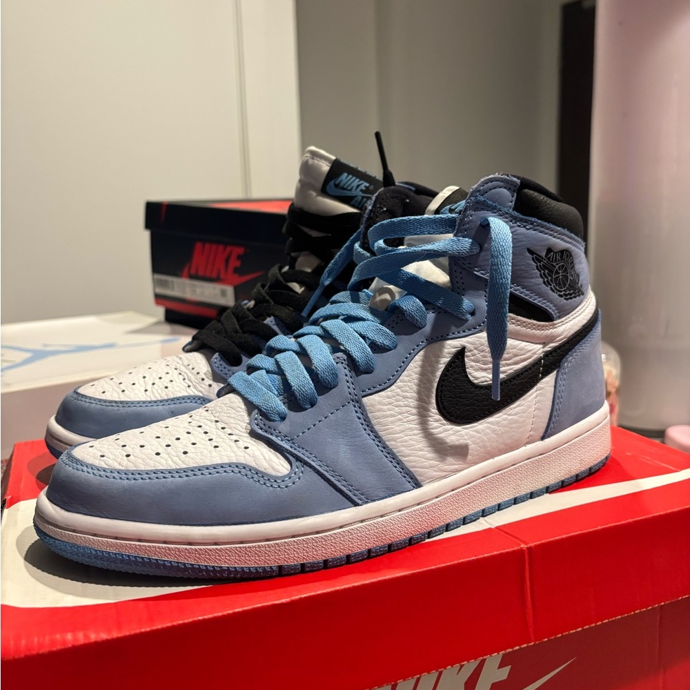 Nike Air Jordan 1 High Light Blue and White